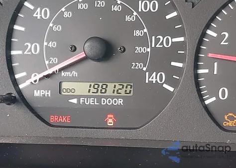 2002 Toyota Camry Solara Sle V6 z USA, uszkodzony, nr VIN 2T1CF28PX2C594971